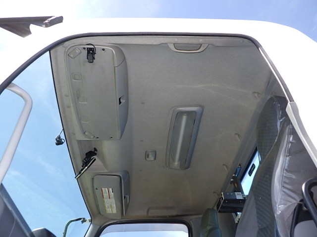 いすゞ 平成29年式 塵芥車 プレス式 8.2立米|中古トラックの販売・買取・査定のアイナビ