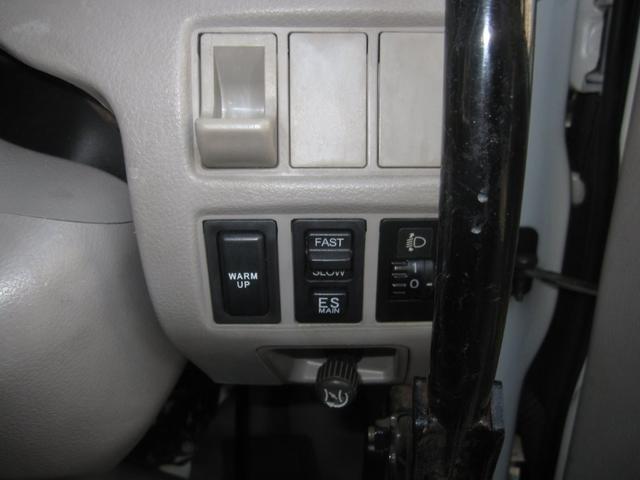 日野 特殊車両 デュトロ|中古トラックの販売・買取・査定のアイナビ