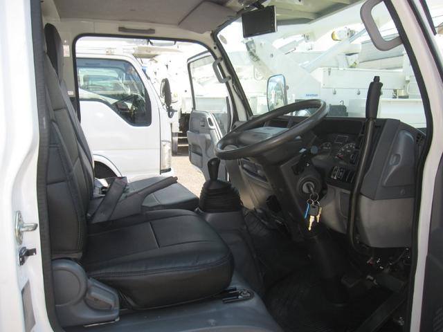 いすゞ|中古トラックの販売・買取・査定のアイナビ