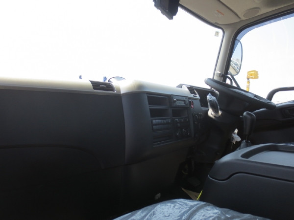 三菱ファイター土砂禁ダンプ|中古トラックの販売・買取・査定のアイナビ