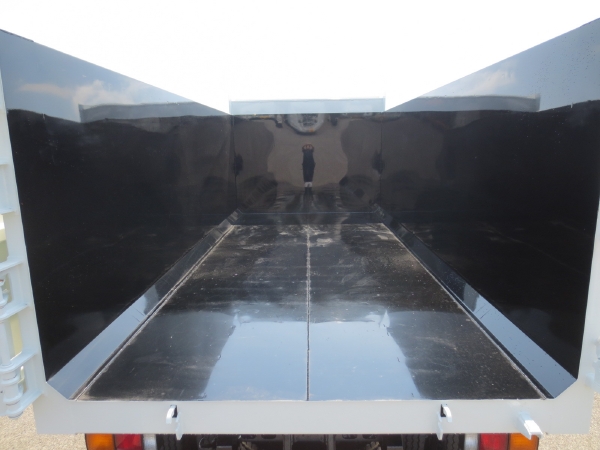 三菱ファイター土砂禁ダンプ|中古トラックの販売・買取・査定のアイナビ