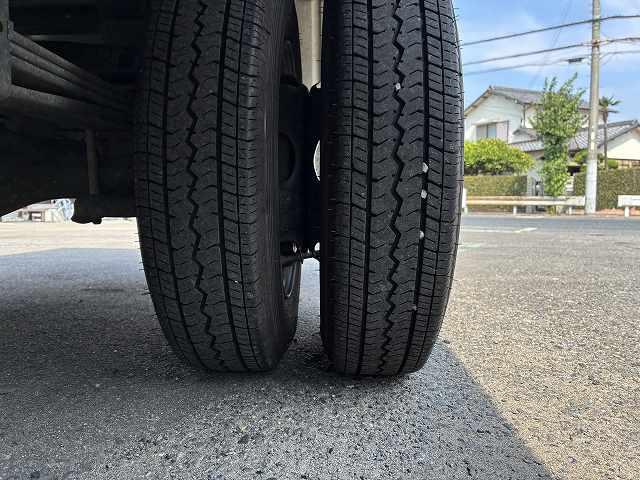 トヨタ Wキャブ トヨエース|中古トラックの販売・買取・査定のアイナビ