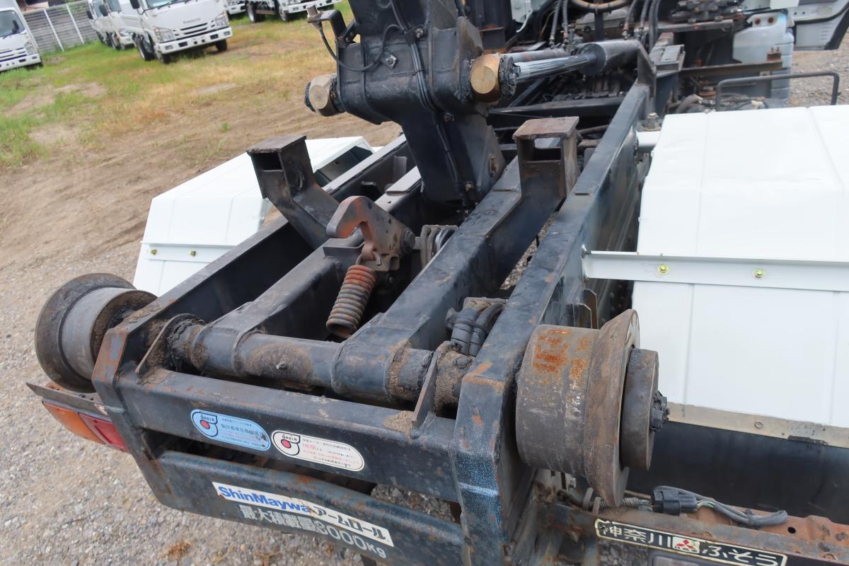 アームロール 新明和製 積載3000kg ツインホイスト|中古トラックの販売・買取・査定のアイナビ