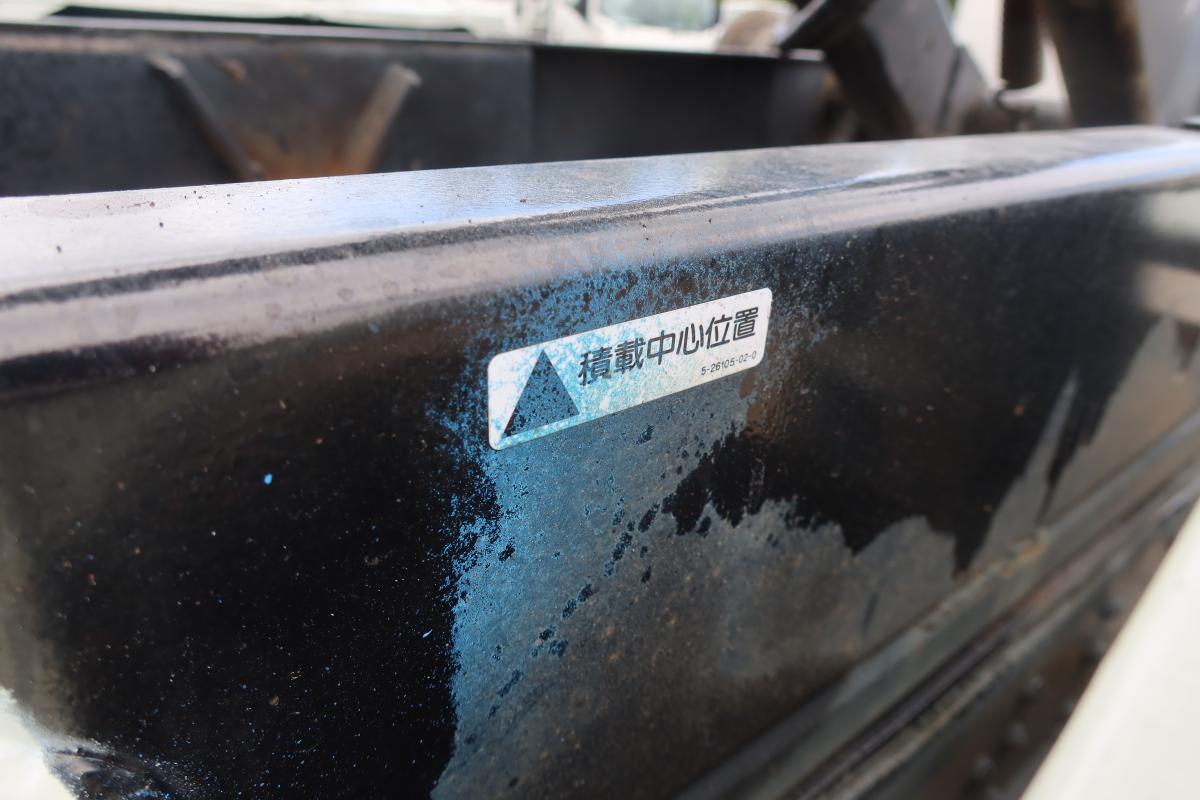 アームロール 新明和製 積載3000kg ツインホイスト|中古トラックの販売・買取・査定のアイナビ