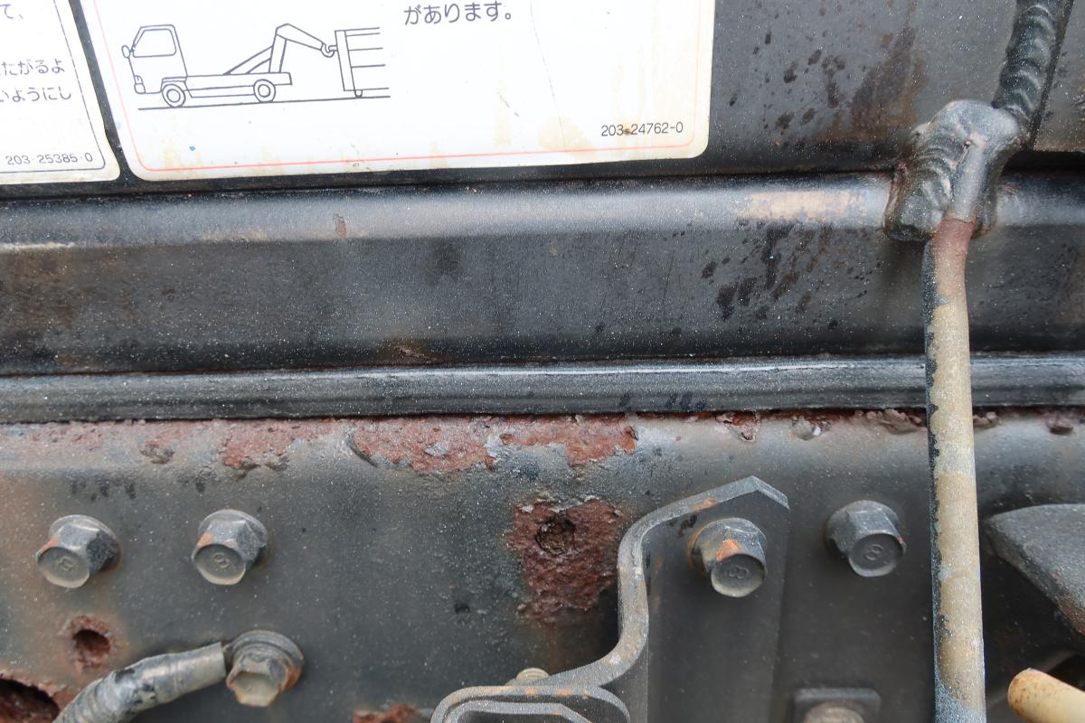 アームロール 新明和製 積載3000kg ツインホイスト|中古トラックの販売・買取・査定のアイナビ