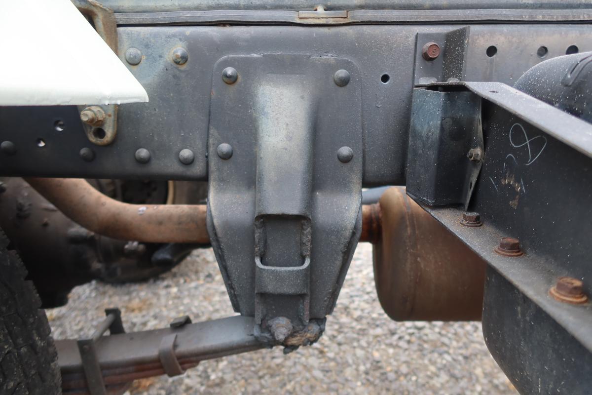 アームロール 新明和製 積載3000kg ツインホイスト|中古トラックの販売・買取・査定のアイナビ