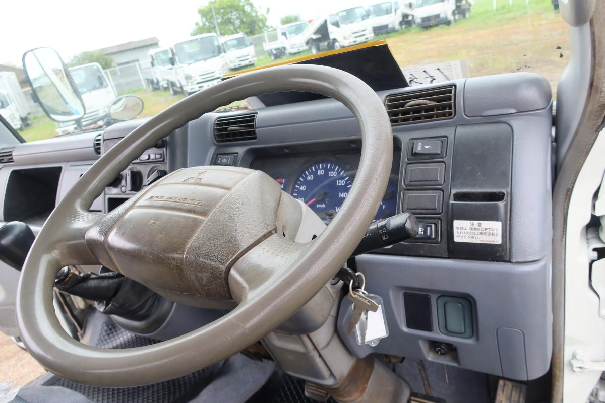 アームロール 新明和製 積載3000kg ツインホイスト|中古トラックの販売・買取・査定のアイナビ