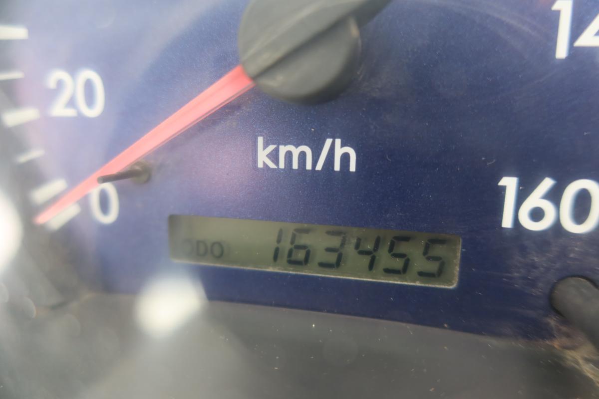 アームロール 新明和製 積載3000kg ツインホイスト|中古トラックの販売・買取・査定のアイナビ