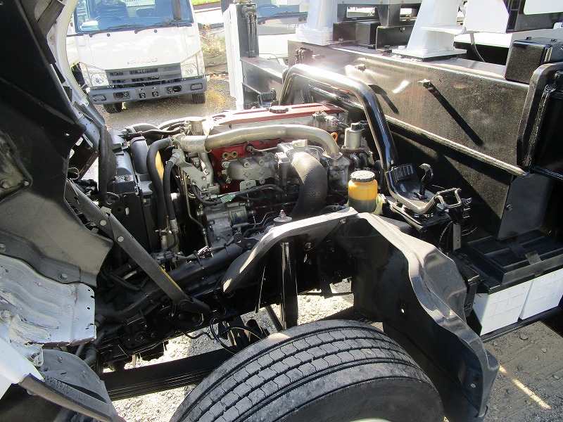 高所作業車14.7m 電工仕様 タダノAT-147CE 外装塗装済|中古トラックの販売・買取・査定のアイナビ