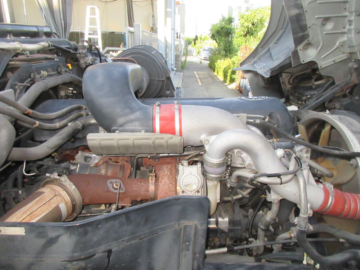 地上高138cm11.5トンプレート付マニュアルトラクタ|中古トラックの販売・買取・査定のアイナビ