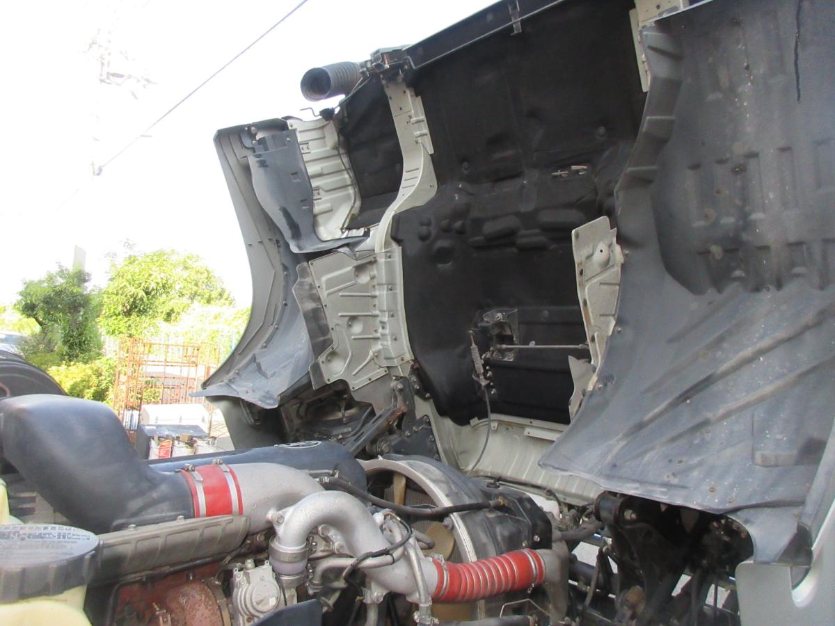 地上高138cm11.5トンプレート付マニュアルトラクタ|中古トラックの販売・買取・査定のアイナビ