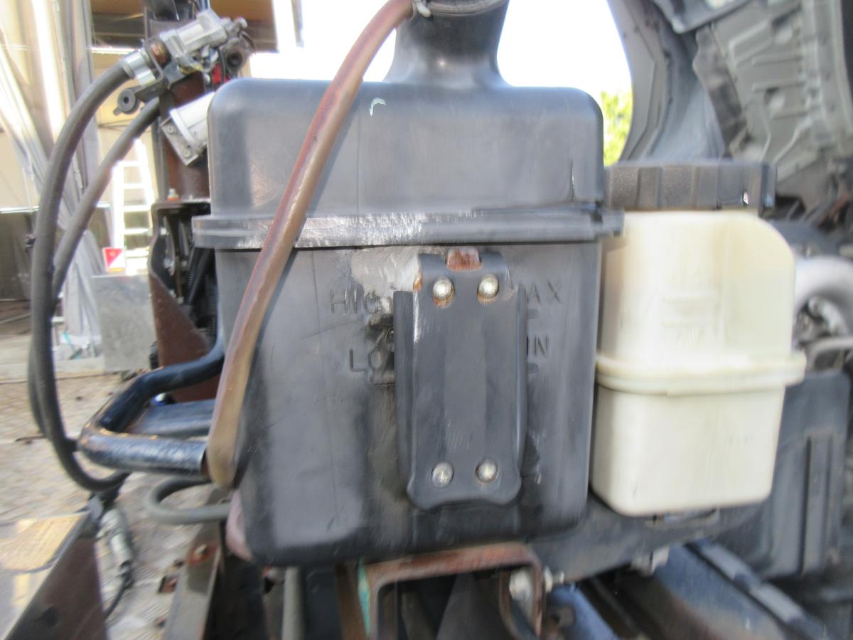 地上高138cm11.5トンプレート付マニュアルトラクタ|中古トラックの販売・買取・査定のアイナビ