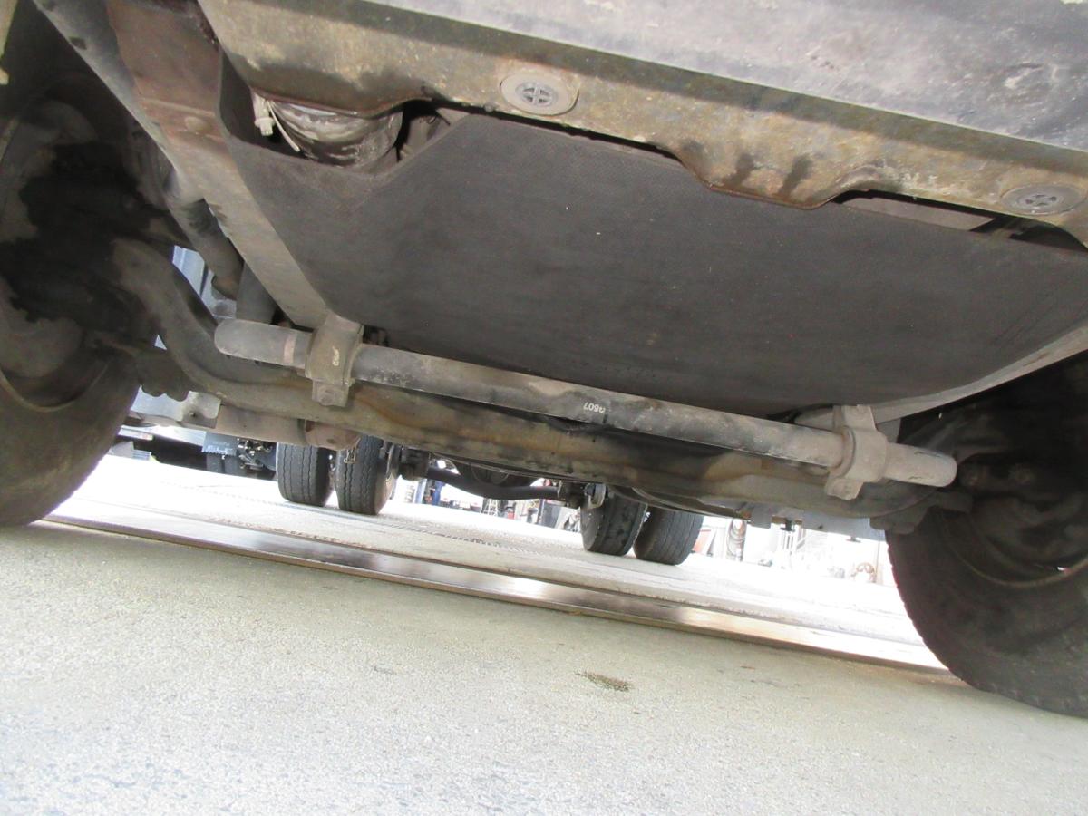 地上高138cm11.5トンプレート付マニュアルトラクタ|中古トラックの販売・買取・査定のアイナビ