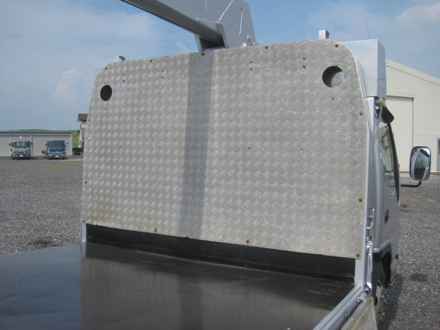 エルフ タダノ5段ブームリアジャッキラジコン付アルミアオリ床鉄板|中古トラックの販売・買取・査定のアイナビ