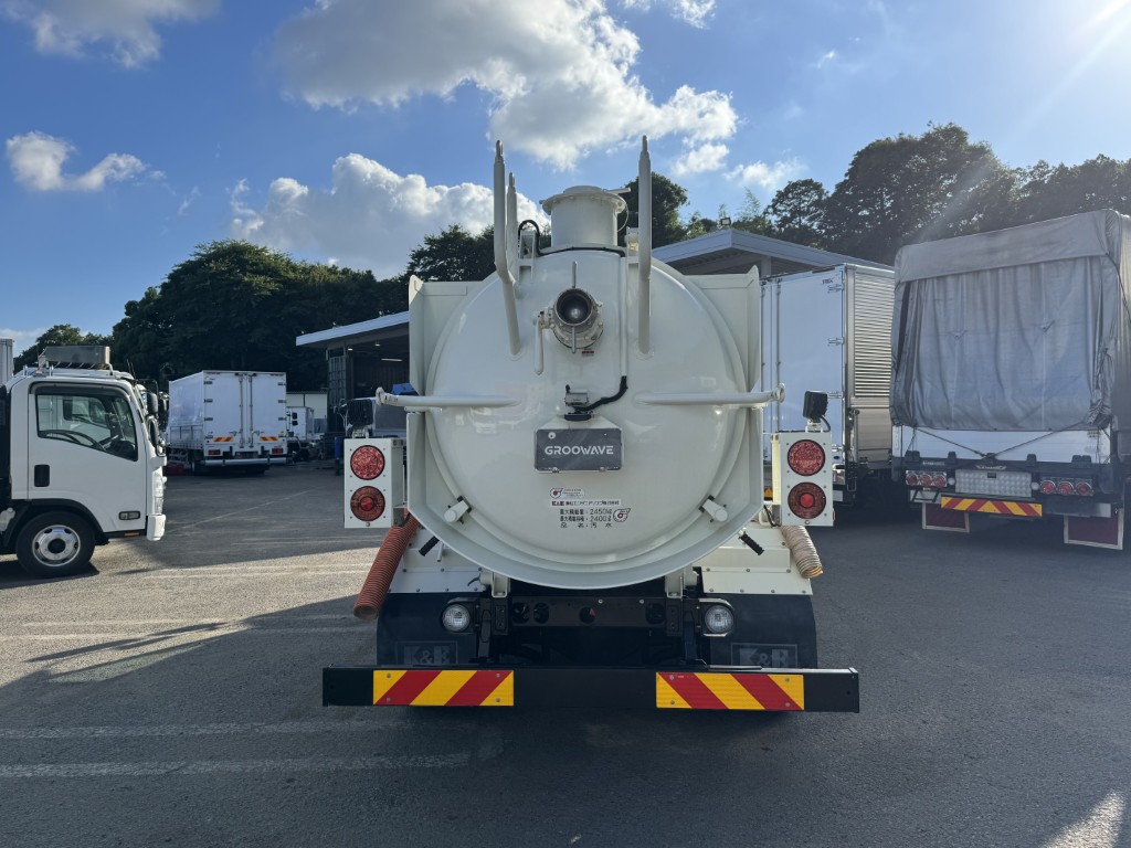 汚泥吸引車兼松風量20m3/minタンクオールステン|中古トラックの販売・買取・査定のアイナビ