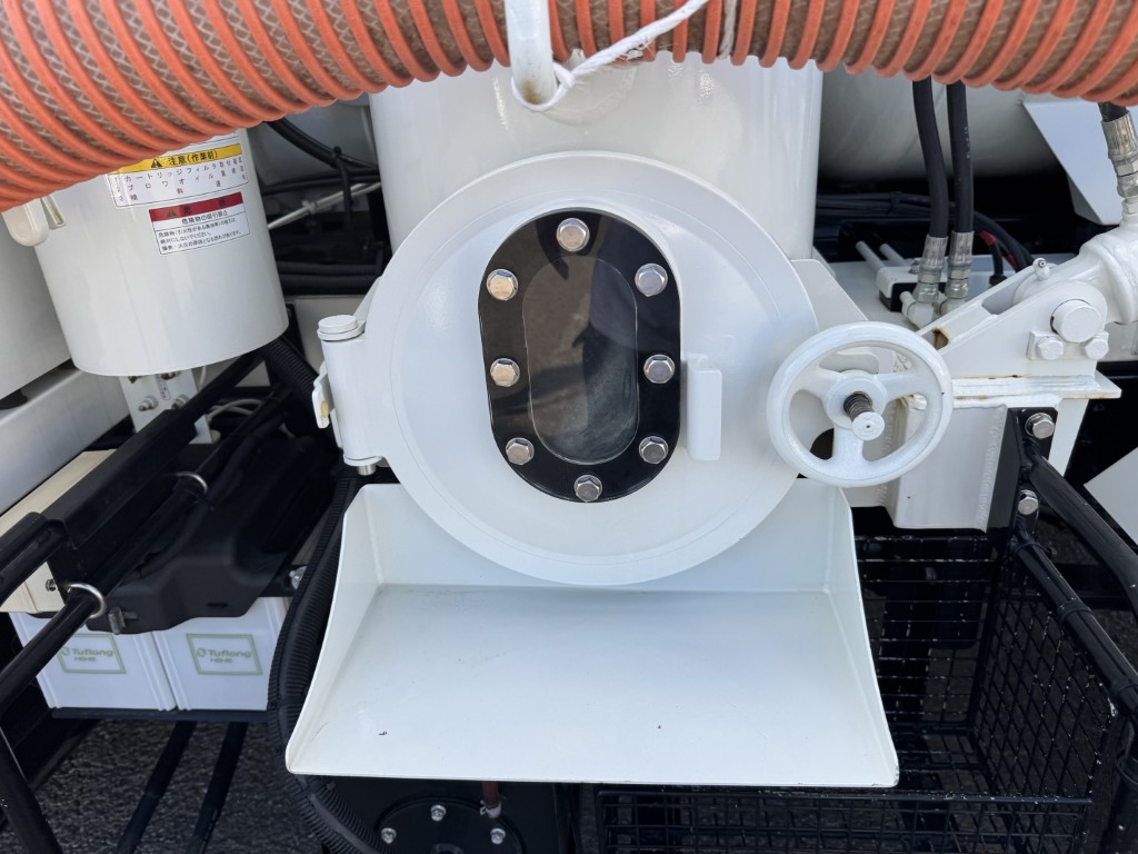 汚泥吸引車兼松風量20m3/minタンクオールステン|中古トラックの販売・買取・査定のアイナビ