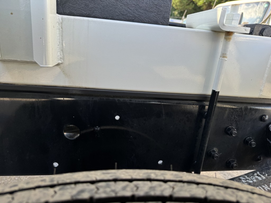 汚泥吸引車兼松風量20m3/minタンクオールステン|中古トラックの販売・買取・査定のアイナビ