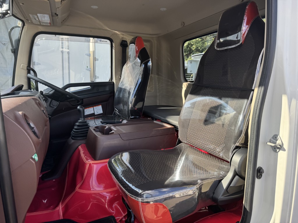 汚泥吸引車兼松風量20m3/minタンクオールステン|中古トラックの販売・買取・査定のアイナビ