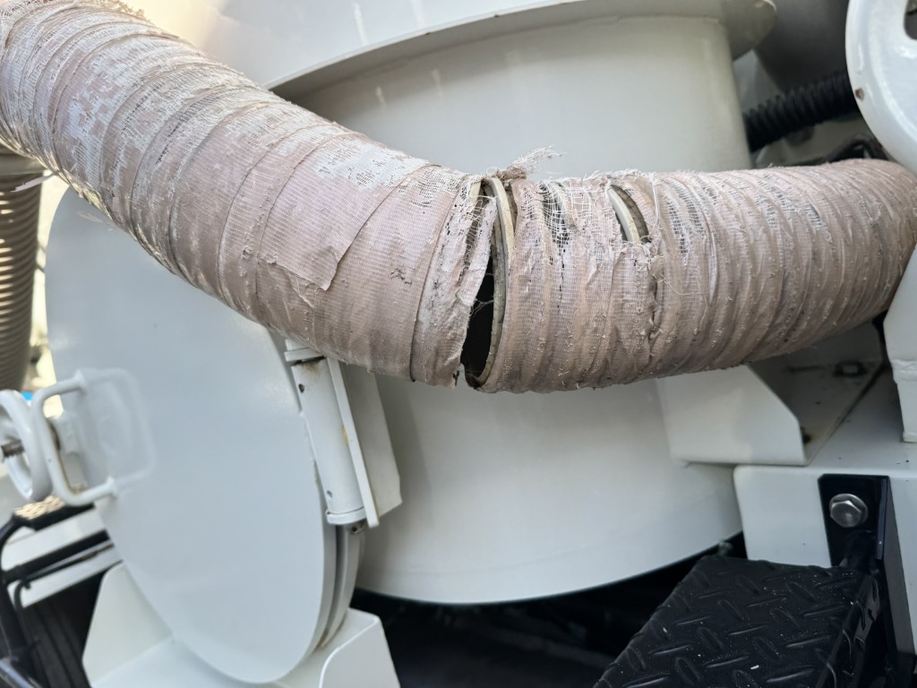 汚泥吸引車兼松風量20m3/minタンクオールステン|中古トラックの販売・買取・査定のアイナビ