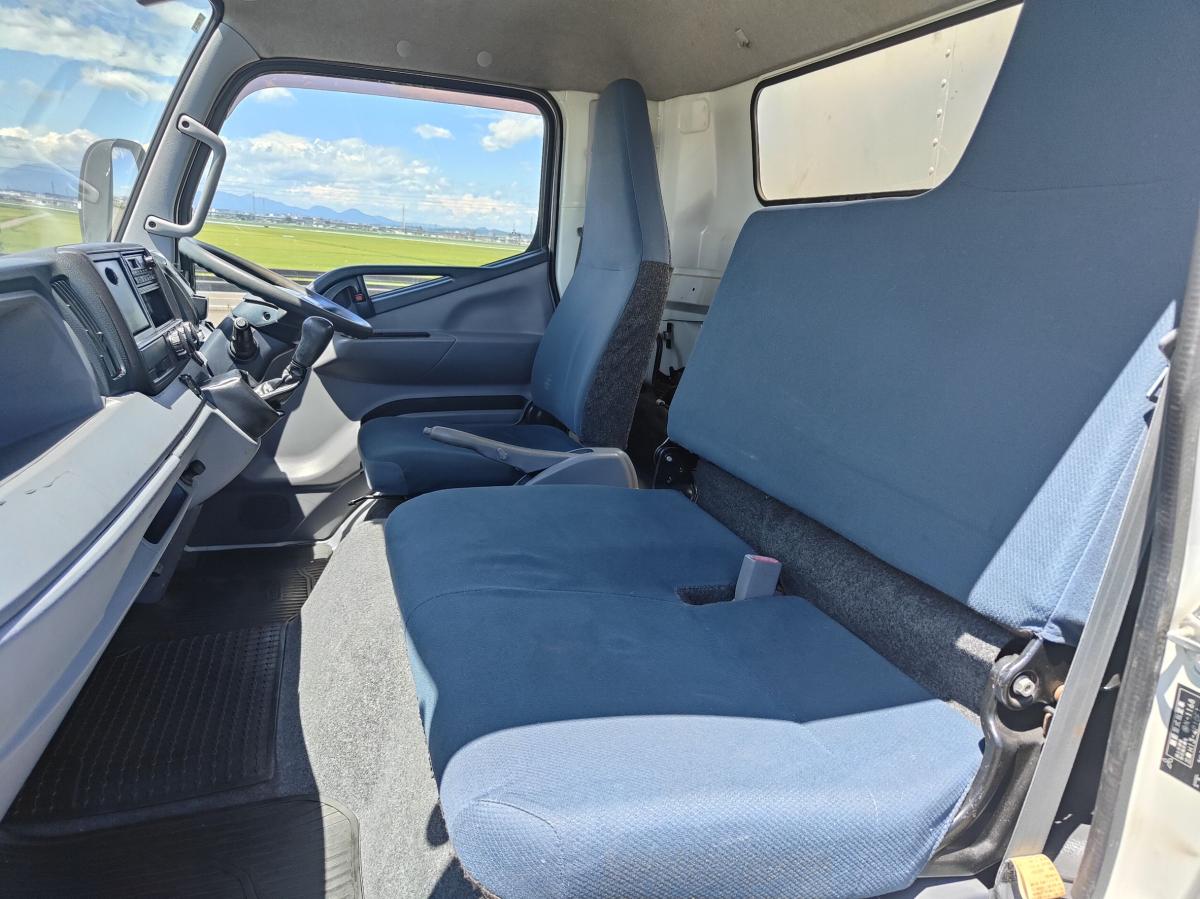 平成24年キャンターアルミバンPG車検付きマニュアル6速|中古トラックの販売・買取・査定のアイナビ