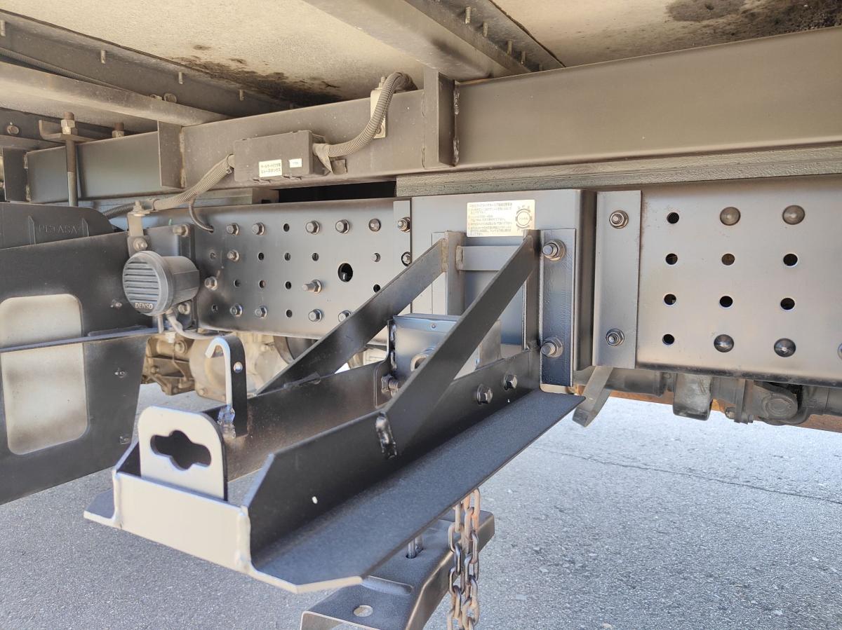 平成24年キャンターアルミバンPG車検付きマニュアル6速|中古トラックの販売・買取・査定のアイナビ