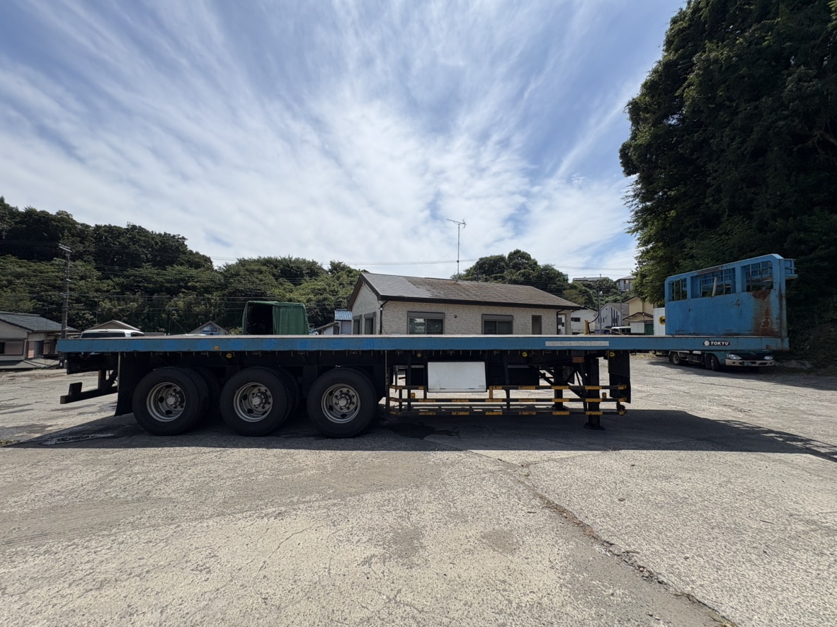 H20年式セミトレーラ 車検付|中古トラックの販売・買取・査定のアイナビ