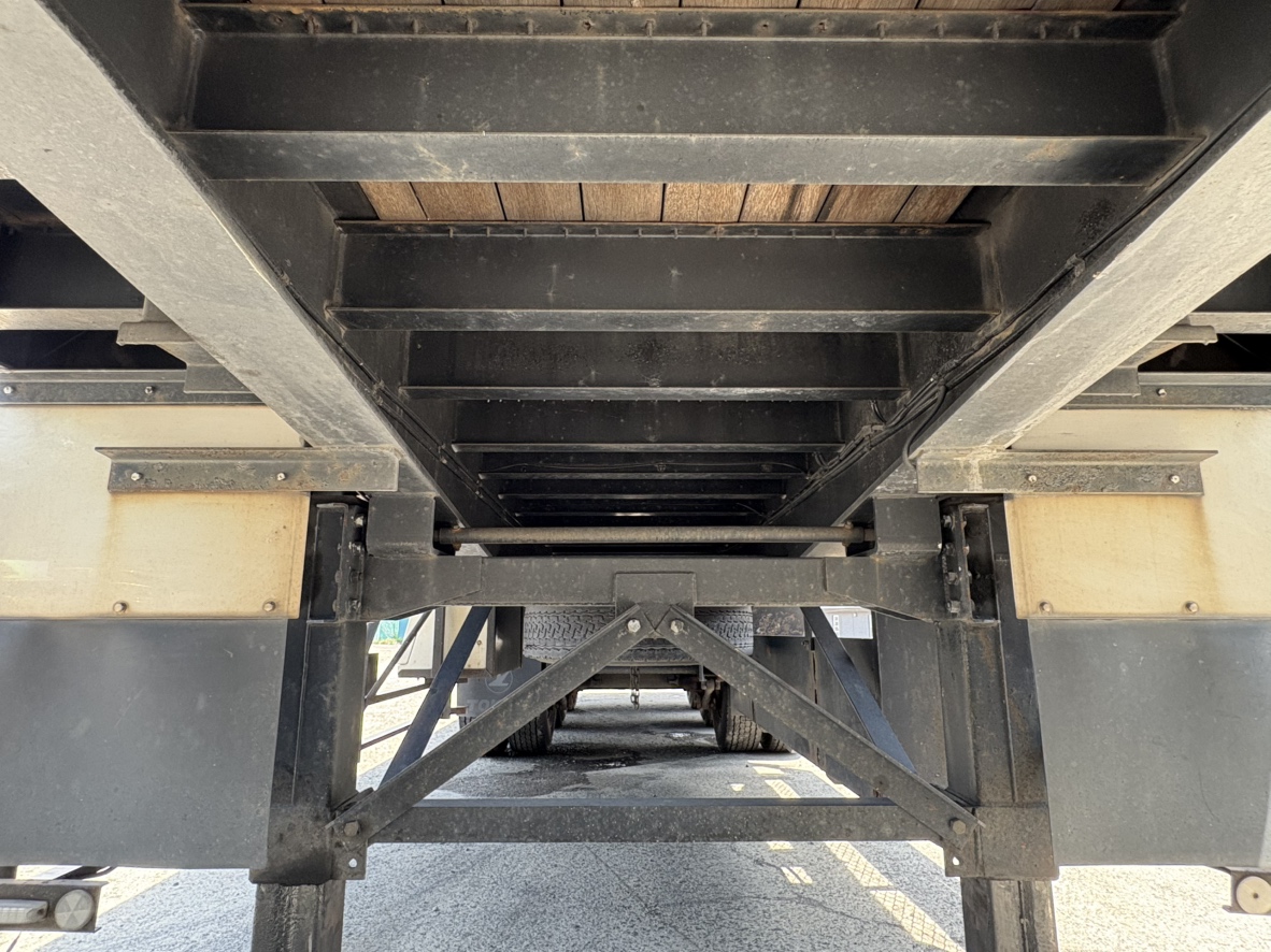 H20年式セミトレーラ 車検付|中古トラックの販売・買取・査定のアイナビ