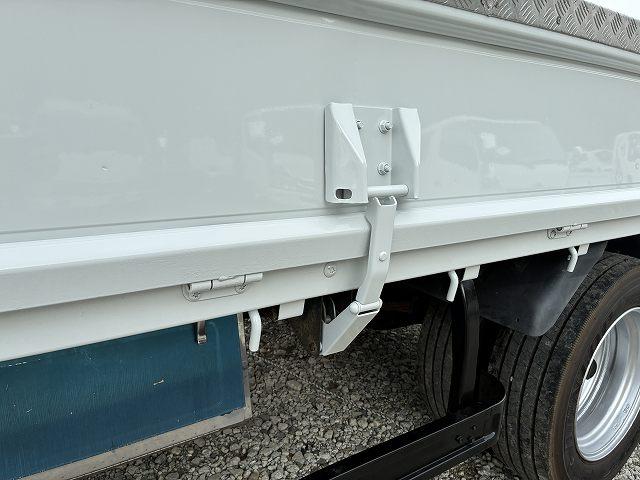 三菱ふそう 平ボディ キャンター|中古トラックの販売・買取・査定のアイナビ