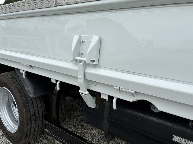 三菱ふそう 平ボディ キャンター|中古トラックの販売・買取・査定のアイナビ