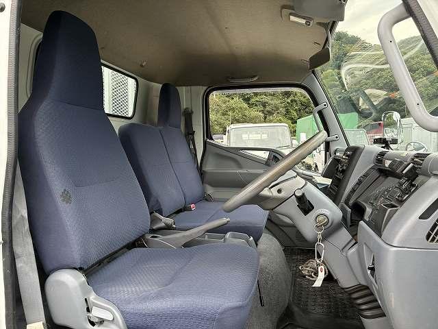 三菱ふそう 平ボディ キャンター|中古トラックの販売・買取・査定のアイナビ