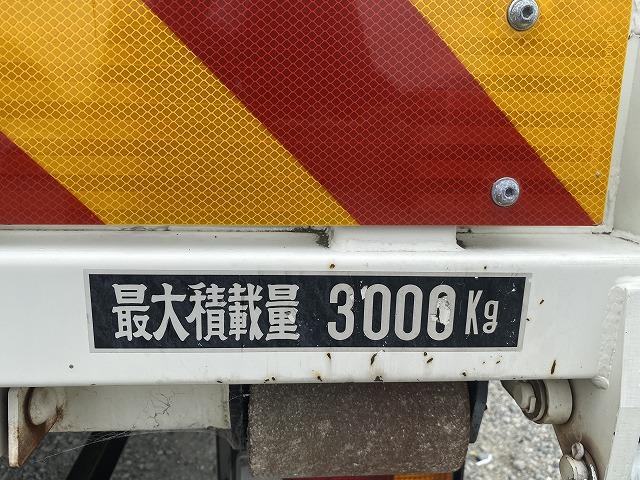 日野 特殊車両 デュトロ|中古トラックの販売・買取・査定のアイナビ