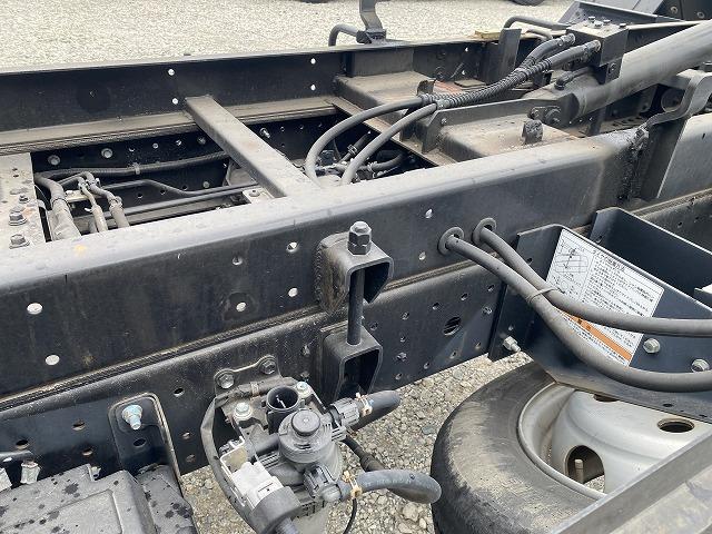 日野 特殊車両 デュトロ|中古トラックの販売・買取・査定のアイナビ