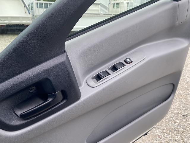 日野 特殊車両 デュトロ|中古トラックの販売・買取・査定のアイナビ