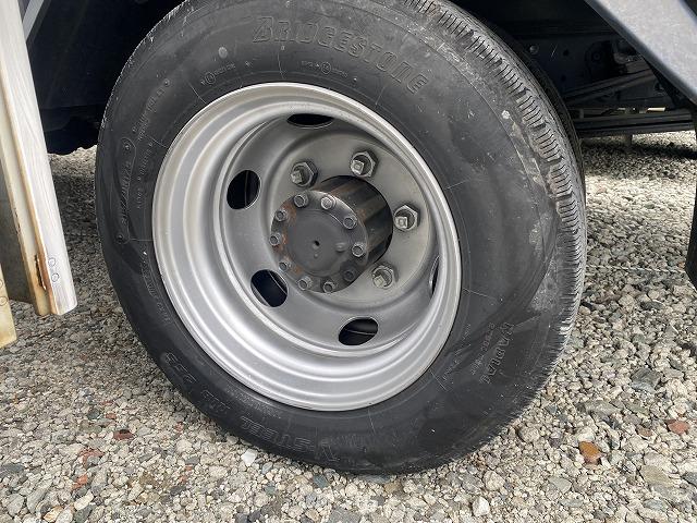 日野 特殊車両 デュトロ|中古トラックの販売・買取・査定のアイナビ