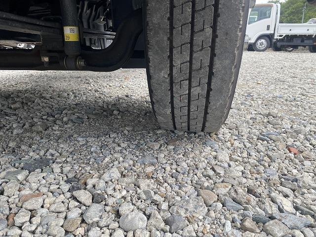 日野 特殊車両 デュトロ|中古トラックの販売・買取・査定のアイナビ