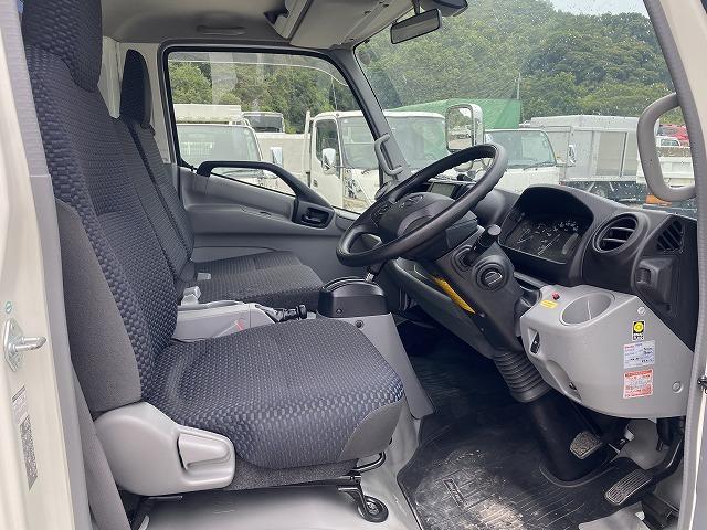 日野 特殊車両 デュトロ|中古トラックの販売・買取・査定のアイナビ