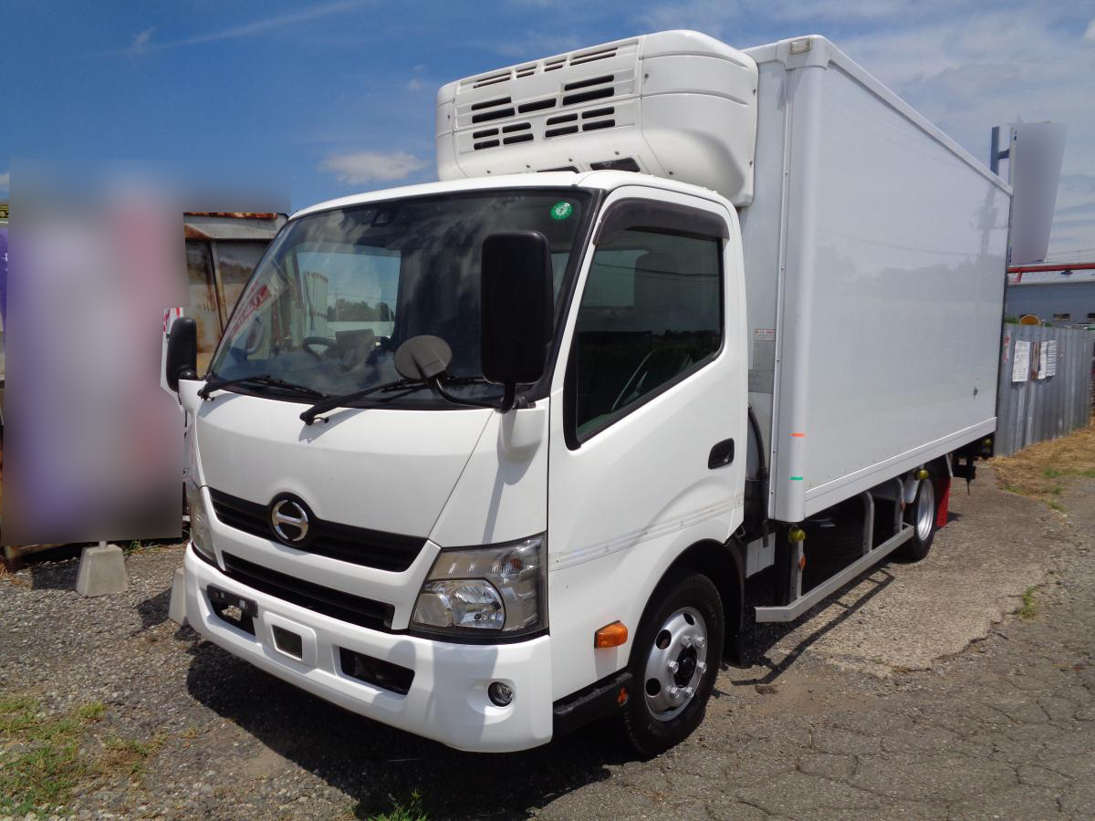 平成30年デュトロワイド冷凍車ゲート付AT車526千㎞-30℃設定|中古トラックの販売・買取・査定のアイナビ