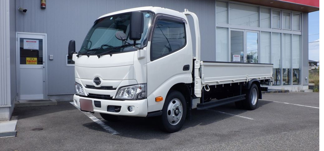 R5 デュトロ 2t平ボデー 標準ロングAT車|中古トラックの販売・買取・査定のアイナビ