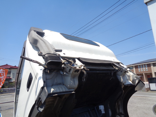 H21デュトロワイドロング4段クレーンフックインラジコン|中古トラックの販売・買取・査定のアイナビ