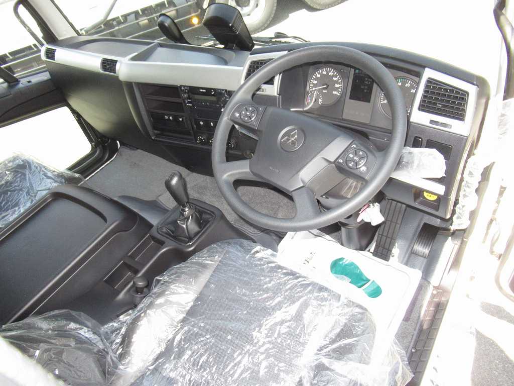 増t 新明和 深ダンプ 14立米 Rドア片開き 240PS 6速|中古トラックの販売・買取・査定のアイナビ