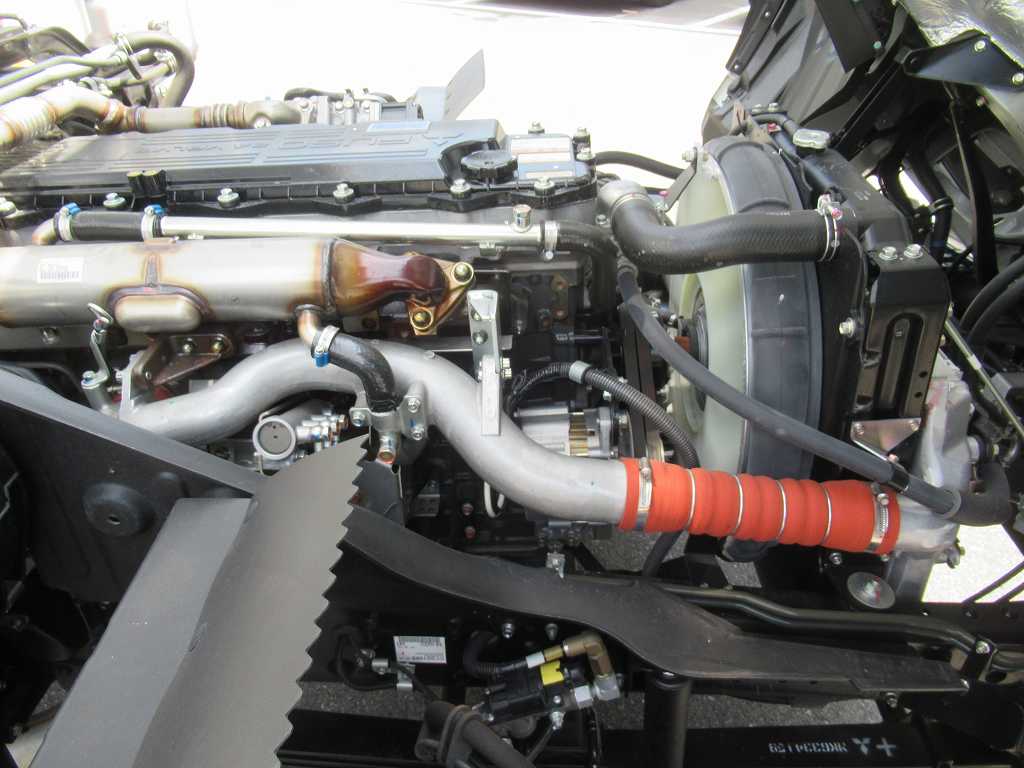 増t 新明和 深ダンプ 14立米 Rドア片開き 240PS 6速|中古トラックの販売・買取・査定のアイナビ