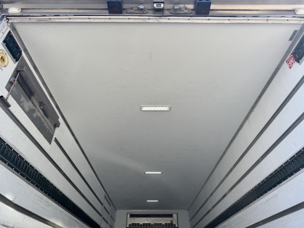 ワイドエアサス東プレ低温サイドドア車検付|中古トラックの販売・買取・査定のアイナビ