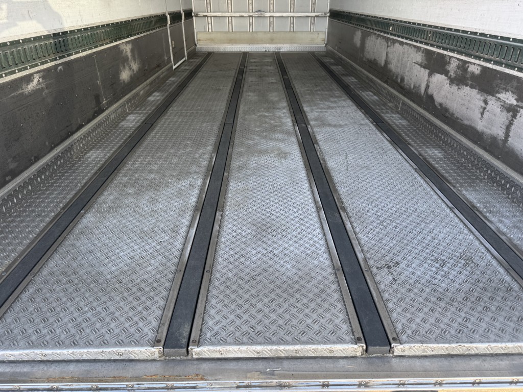 ワイドエアサス東プレ低温サイドドア車検付|中古トラックの販売・買取・査定のアイナビ