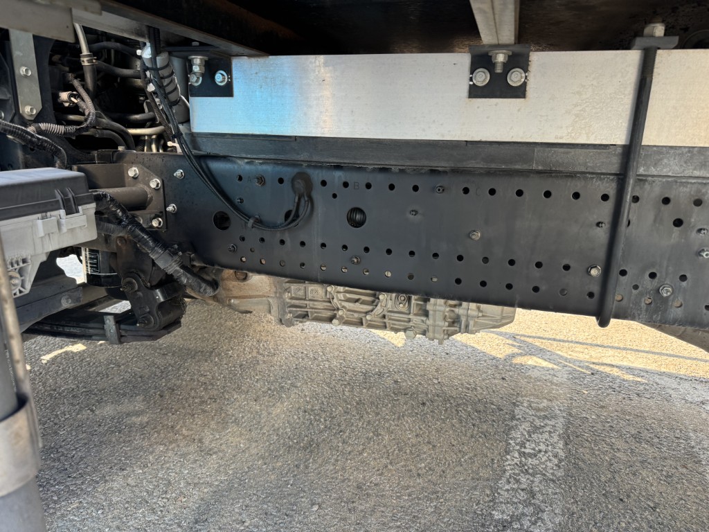 ワイドエアサス東プレ低温サイドドア車検付|中古トラックの販売・買取・査定のアイナビ