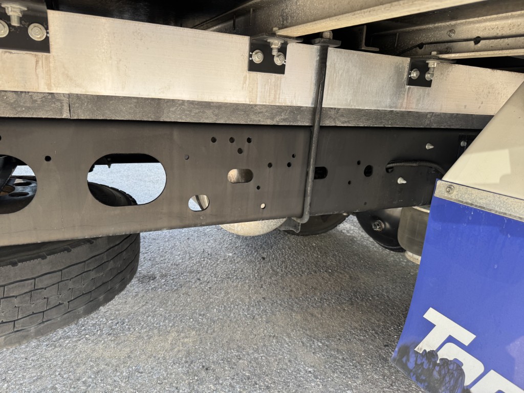 ワイドエアサス東プレ低温サイドドア車検付|中古トラックの販売・買取・査定のアイナビ