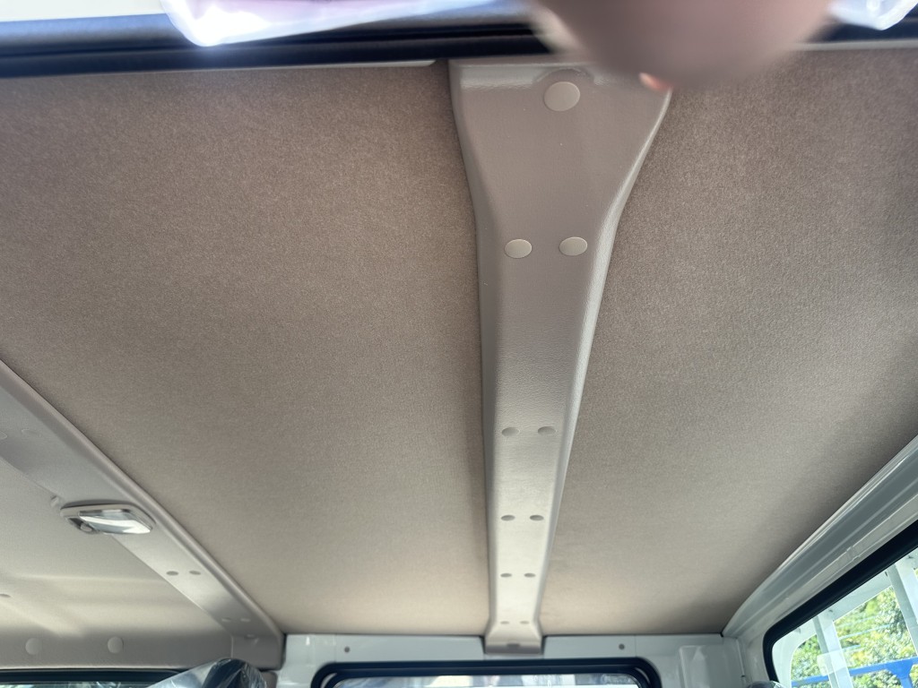 Wキャブ10尺パワーゲート未使用車|中古トラックの販売・買取・査定のアイナビ