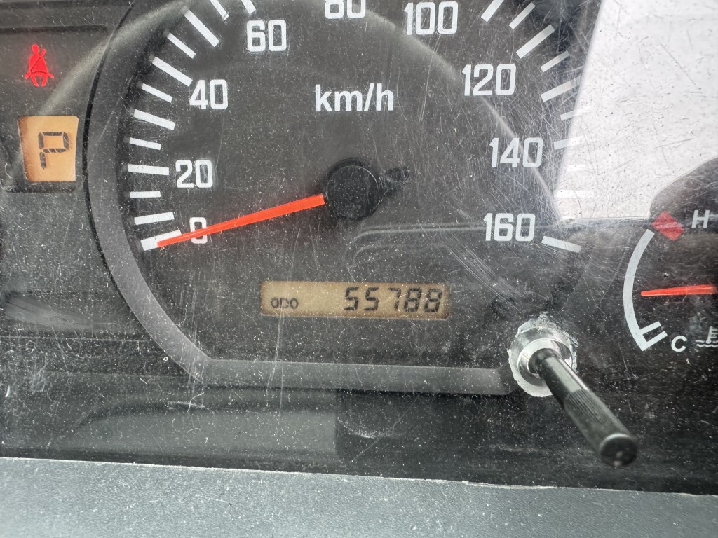 新明和アームロールツインホイスト車検付|中古トラックの販売・買取・査定のアイナビ