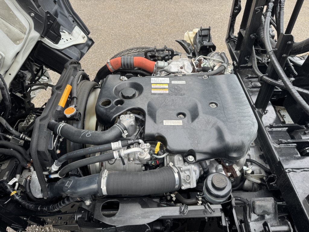 新明和アームロールツインホイスト車検付|中古トラックの販売・買取・査定のアイナビ