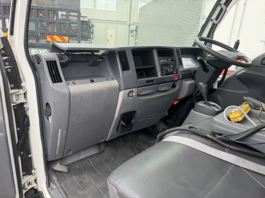 新明和アームロールツインホイスト車検付|中古トラックの販売・買取・査定のアイナビ