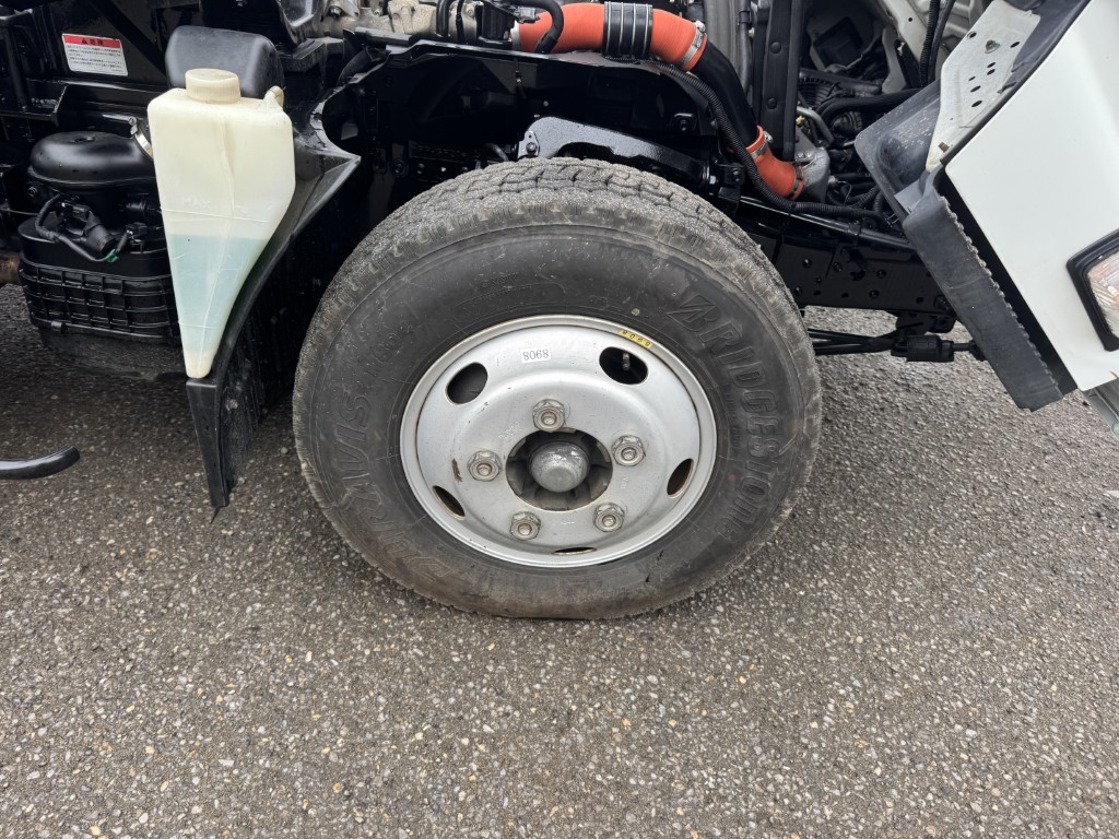 新明和アームロールツインホイスト車検付|中古トラックの販売・買取・査定のアイナビ